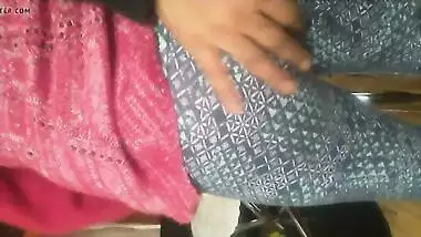 Hand down the wife's jeggings