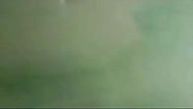 Amateur Jodhpur wife enjoys passionate sex with hubby