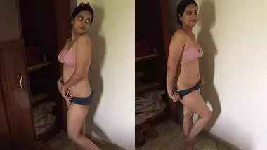 Manu Tiwari Sex With Bhabhi With Clear Hindi Audio indian amateur sex