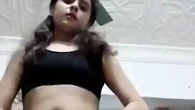 Sexy Punjabi lady records her nude MMS for her lover
