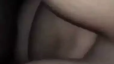 Pervert records his desi sex video with his friend’s wife