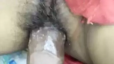 Desi young pussy eats big dick outdoors