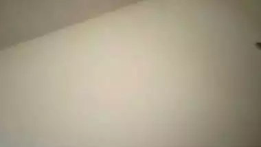 Beautiful bhabhi sexy boobs showing during blowjob