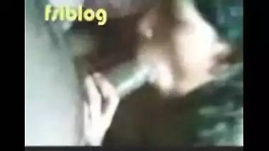Mallu maid giving hot blowjob MMS